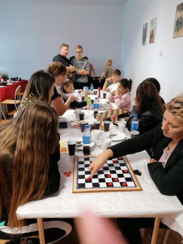 III Turniej Parafialny szachy warcaby 013