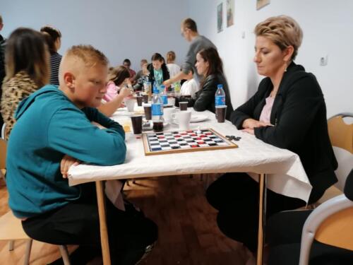 III Turniej Parafialny szachy warcaby 017