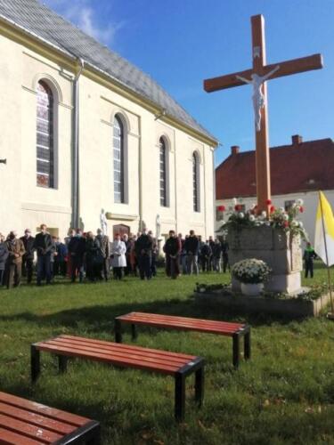 Poswiecenie figur i krzyza 015