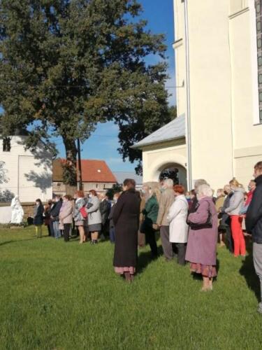 Poswiecenie figur i krzyza 018