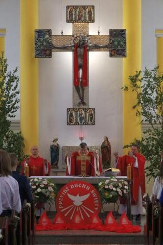 Bierzmowanie 2022 parafiaruja057