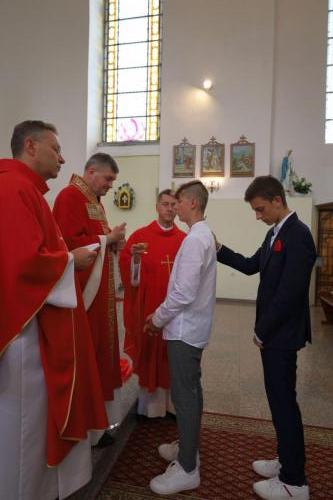 Bierzmowanie 2022 parafiaruja073