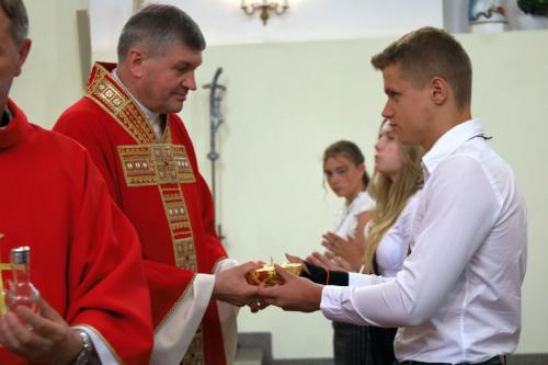 Bierzmowanie 2022 parafiaruja097