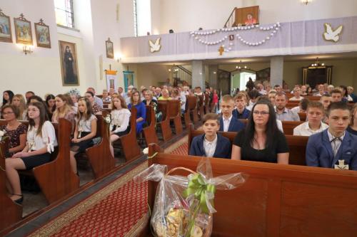 Bierzmowanie 2022 parafiaruja098