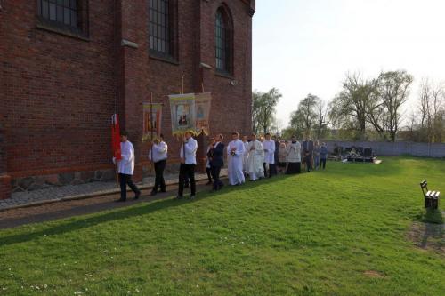 Konsekracja oltarza Lasowice 079